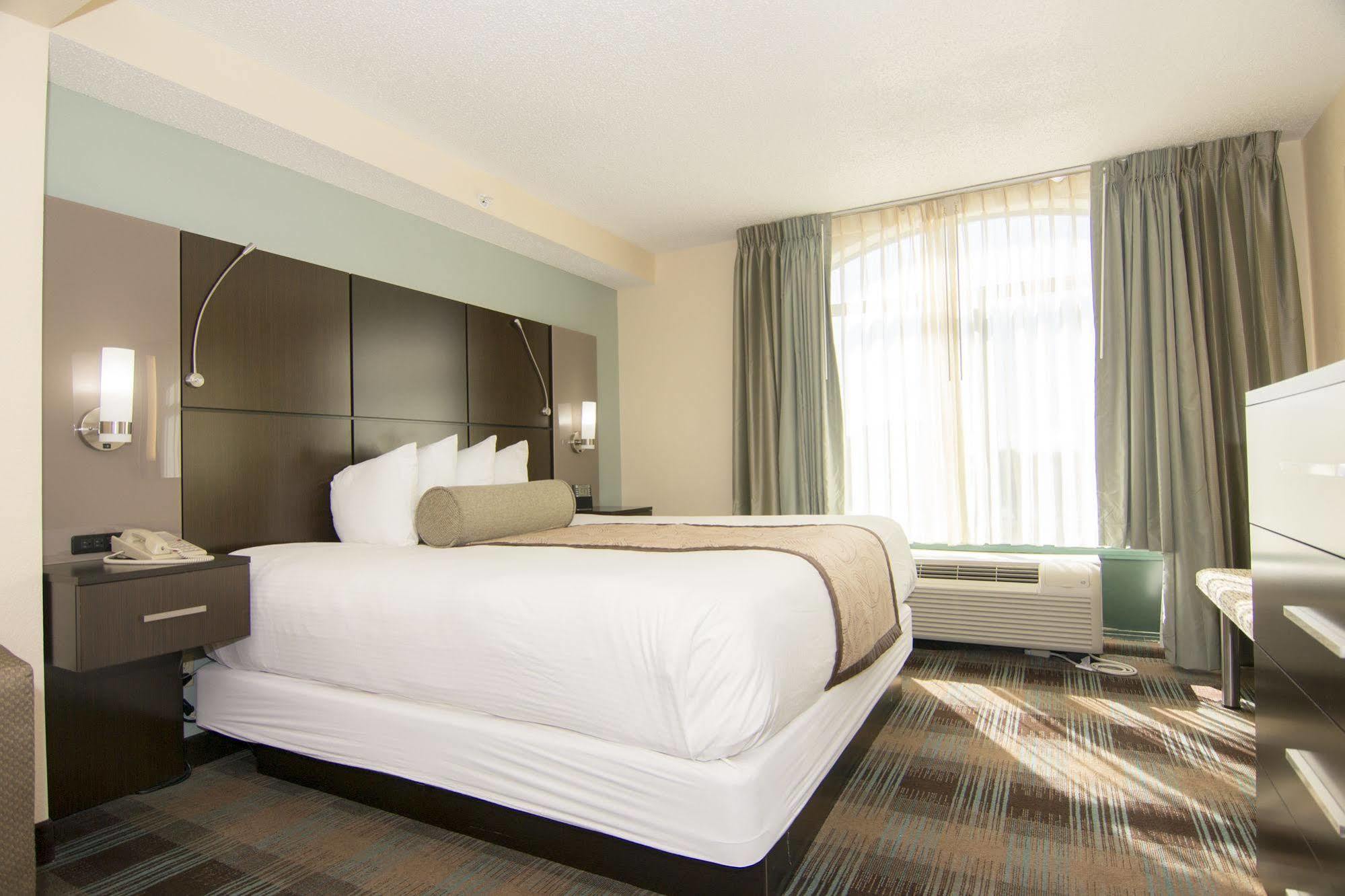 Hotel Wingate By Wyndham - Orlando International Airport- Free Hot Breakfast Esterno foto